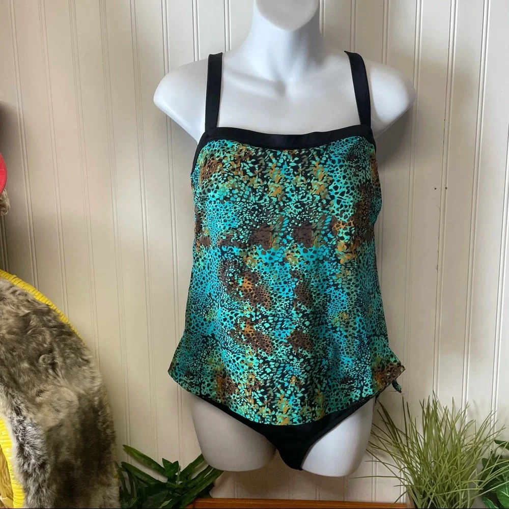 Maxine of Hollwood One Piece Swimsuit Size Large